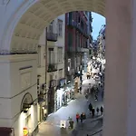 Napoliforever Elegant A Chiaia Centro דירה