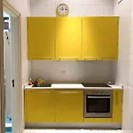 Napoliforever Elegant A Chiaia Centro נאפולי