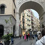 Napoliforever Elegant A Chiaia Centro דירה *