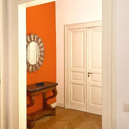 Appartement Napoliforever Elegant A Chiaia Centro Napels