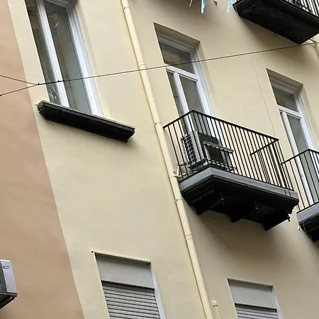 Napoliforever Elegant A Chiaia Centro דירה